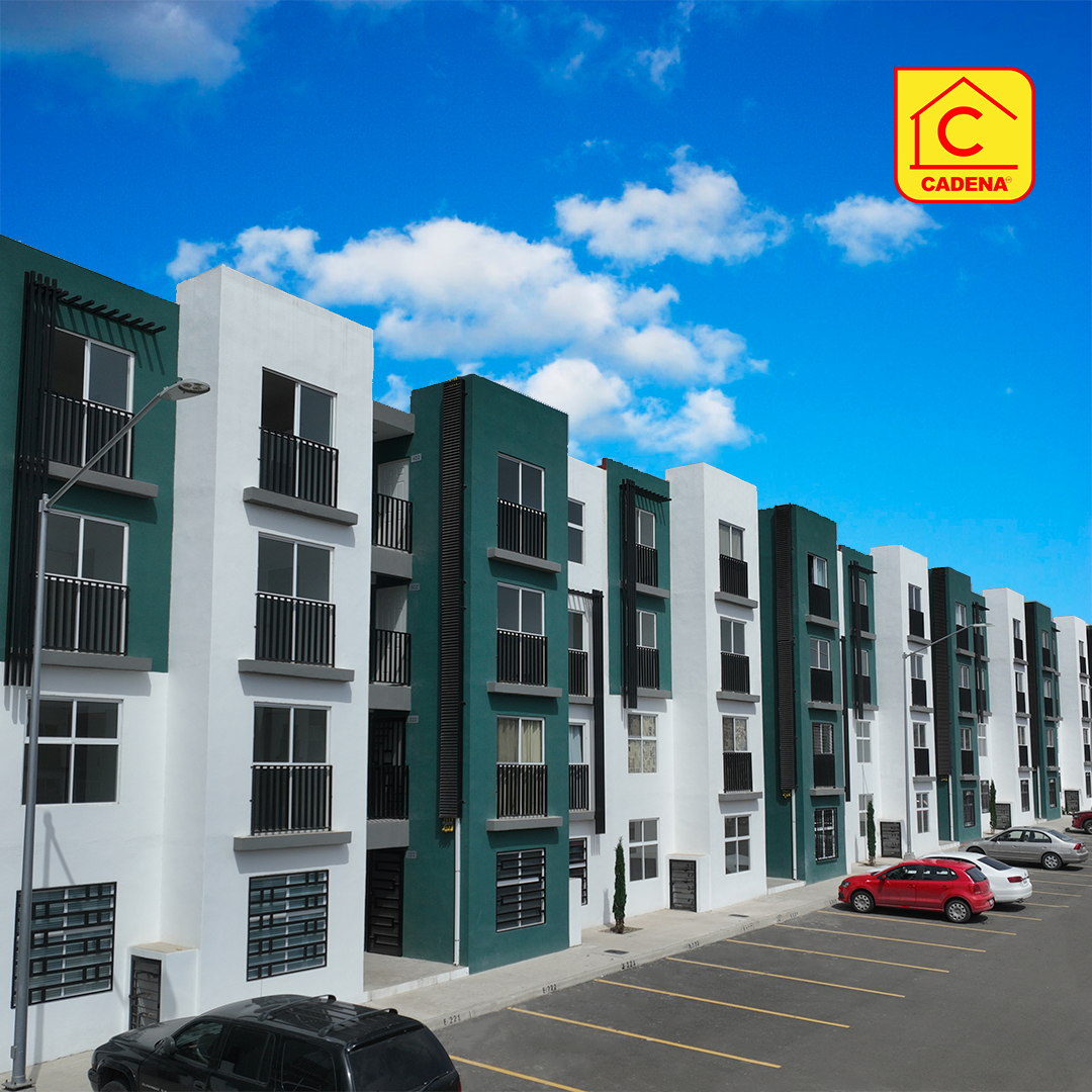 Exterior con estacionamiento
