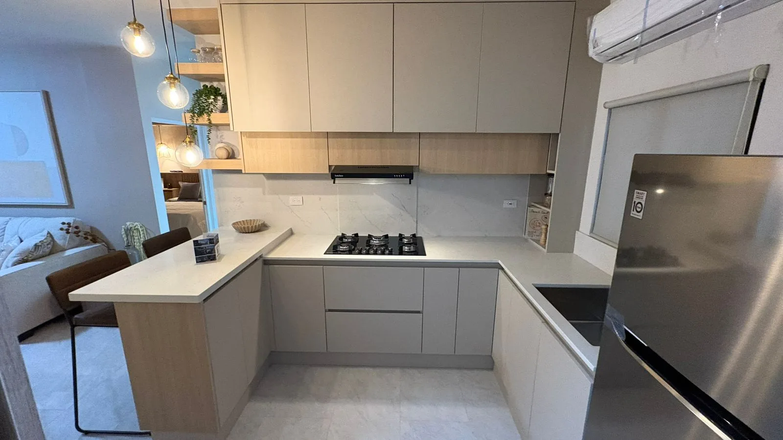 Cocina del departamento muestra